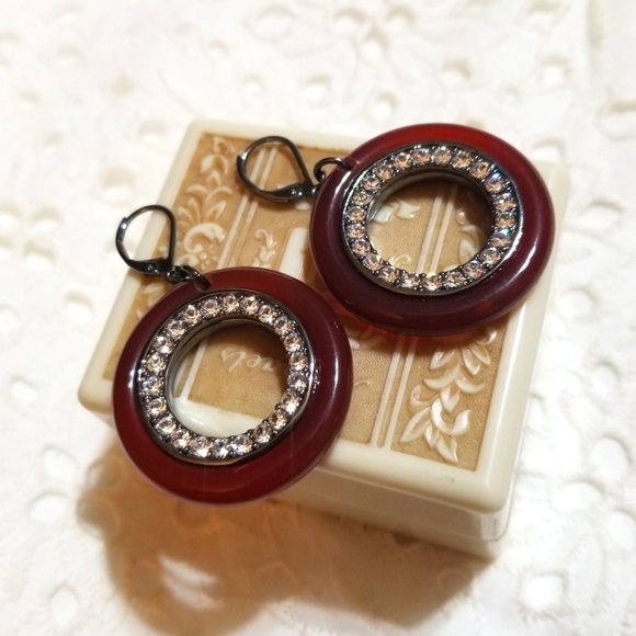 𝅺VTG KJL Kenneth Jay Lane Lucite Crystal Earrings - Picture 5 of 5